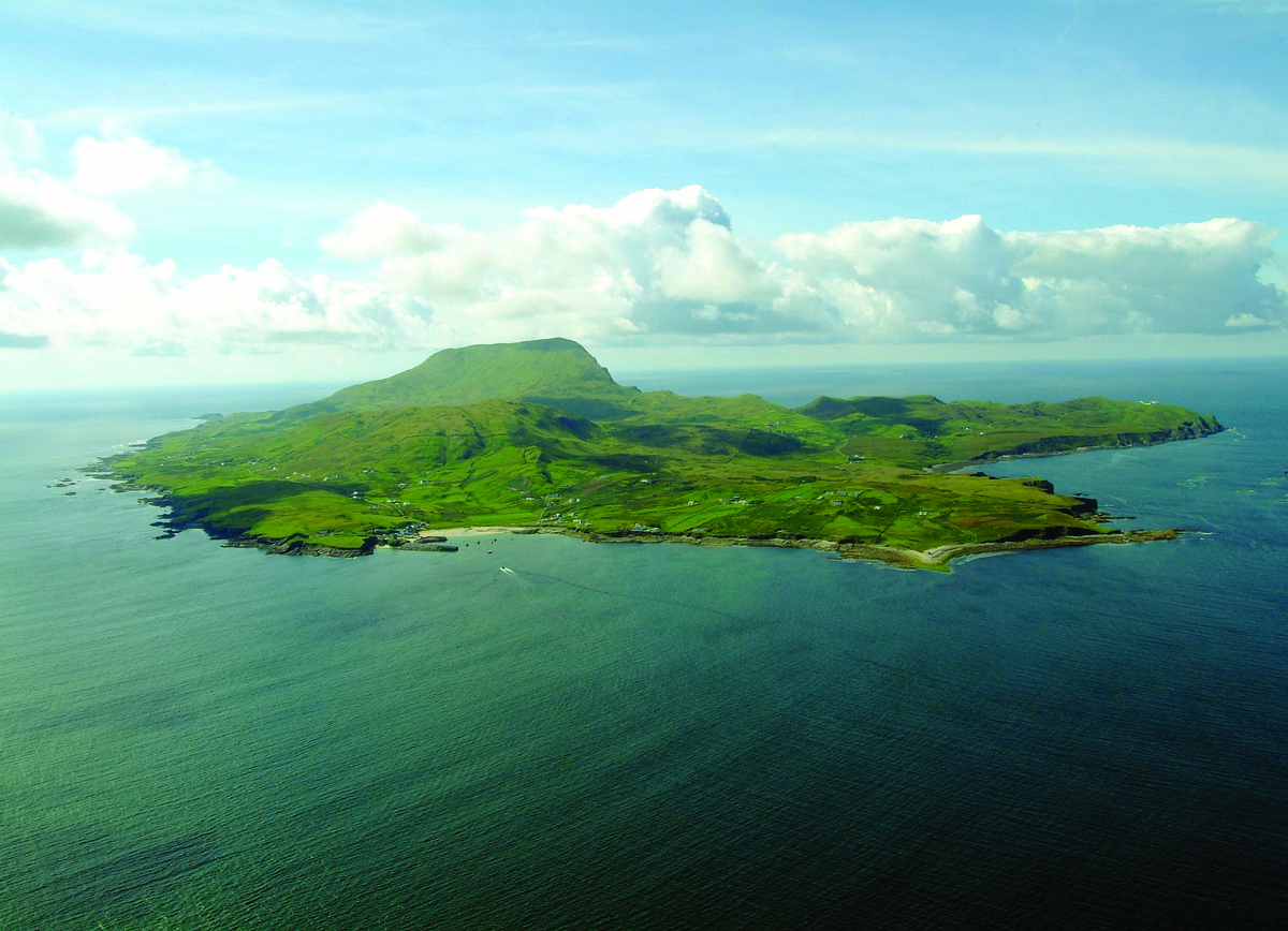 Mike McCartney sets-off on his voyage around Ireland's off-shore islands - starting with Clare Island off Mayo.