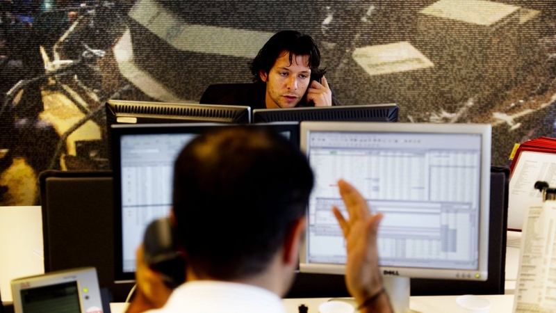 Markets - Worries over US economy and eurozone debt crisis