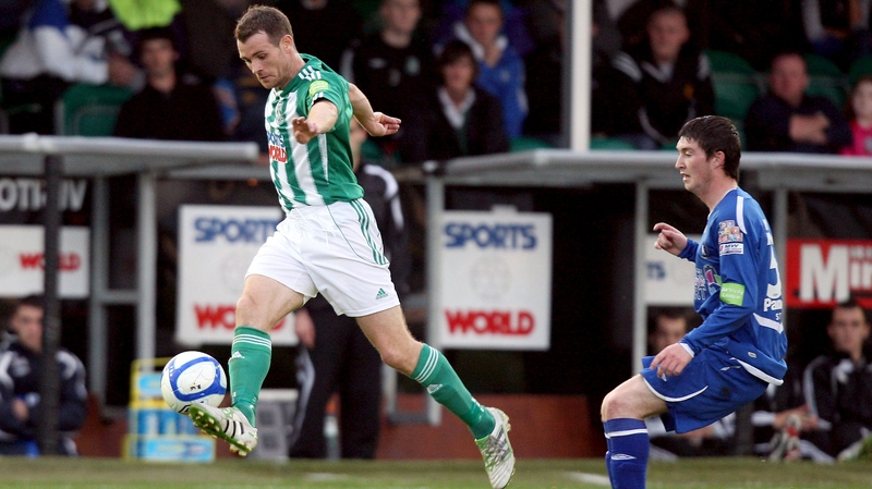 Bray Wanderers' Daire Doyle and Paudie Quinn of Limerick
