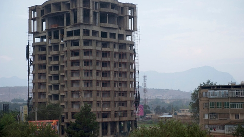 Afghan army fought Taliban in multi-storey building