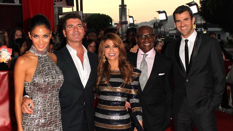 The juding panel and host Steve Jones