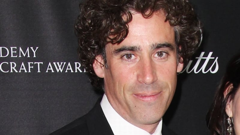 Stephen Mangan