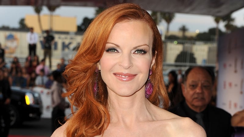 Cross appearing on The Saturday Night Show