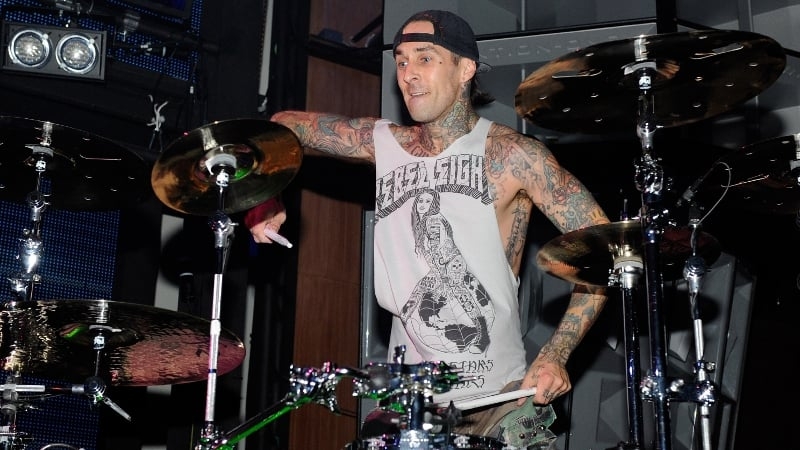 Travis Barker: lucky to survive plane crash in 2008