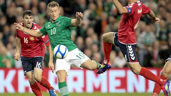 Rep Ireland 2-1 Armenia: Simon Cox
