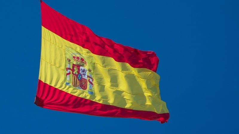 New Spanish government says deficit higher than expected