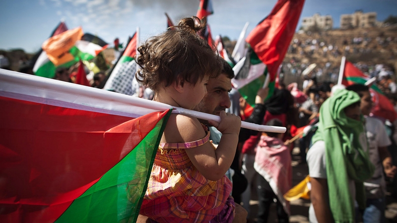 Thousands celebrate in Gaza city