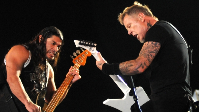 Metallica finally chill out