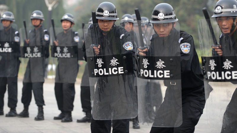 Chinese police crack down on online drug dealing