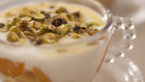 Yoghurt, Apricot and Pistachio Pots