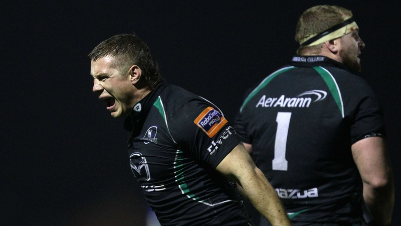 Connacht replacement hooker Ethienne Reynecke grabbed his side's only try against the Scarlets