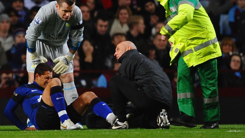 Javier Hernandez breaks down against Aston Villa