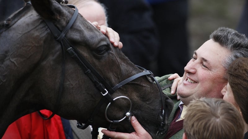 The horse of a lifetime - Paul Nicholls with Denman