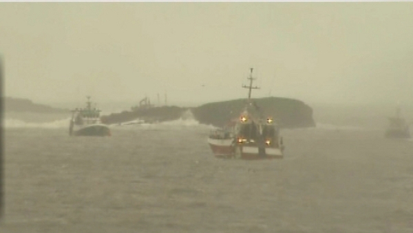 Bad weather is hampering the search off the Cork coast (Pic: Irish coastguard)