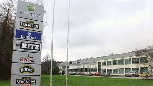 Workers say the brewery is not honouring a 2009 redundancy agreement