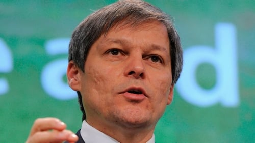 EU Agriculture Commissioner Dacian Ciolos said there must be strong targets set