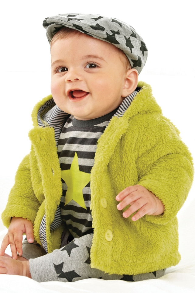 cap €6, star top (2) €11, star leggings (2) €11