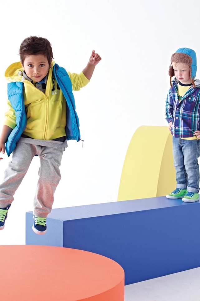 Poloshirt €9.50, hoody €16, gilet €16, joggers €12, hitops €17, hat from €8, croc tshirt €6.50, shirt €15, jeans €15, hi tops €17