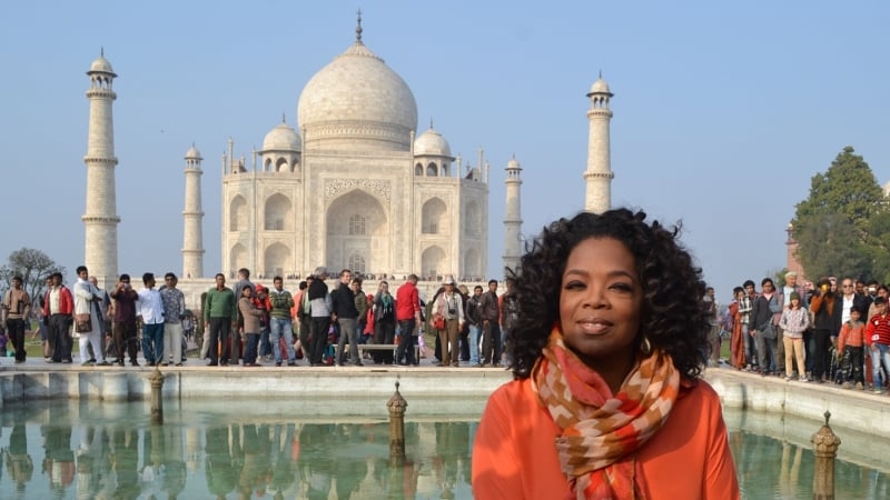 Oprah at the Taj Mahal