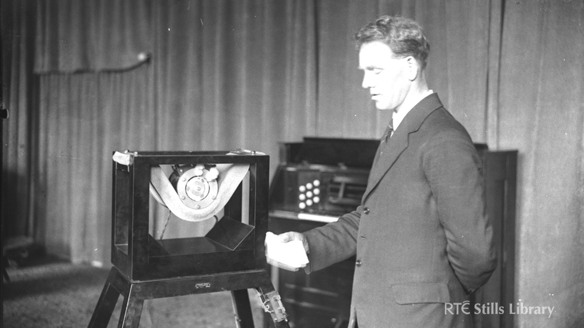 Séamus Hughes, 2RN announcer © RTÉ Stills Library 0508/035