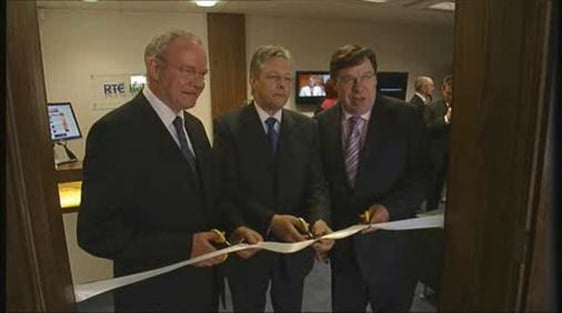 Martin McGuinness, Peter Robinson and Brian Cowen open the new RTÉ Belfast offices in 2008.