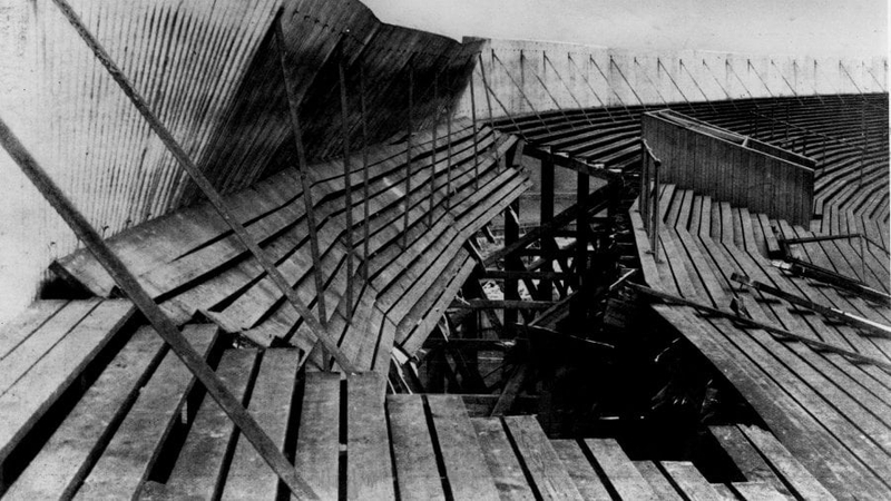 26 people died when a stand collapsed at Ibrox in 1902