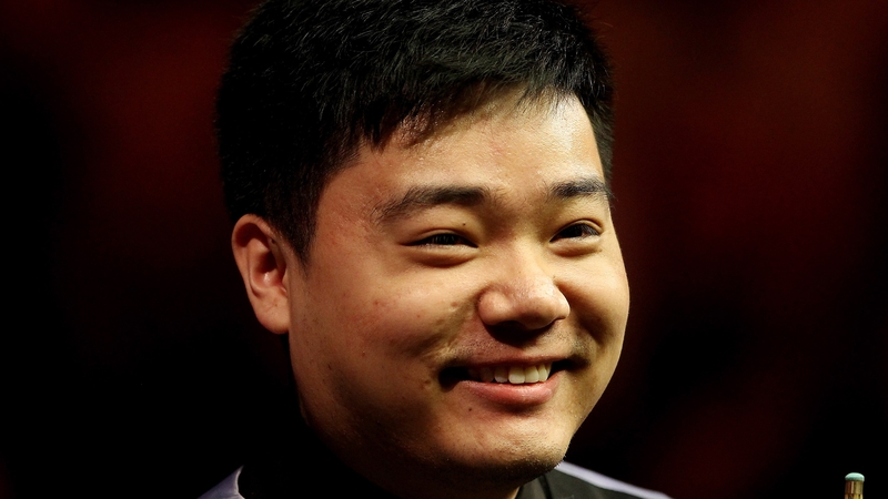 Ding Junhui cruised to victory over Shaun Murphy