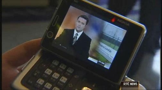 RTÉ News being watched on a mobile device.