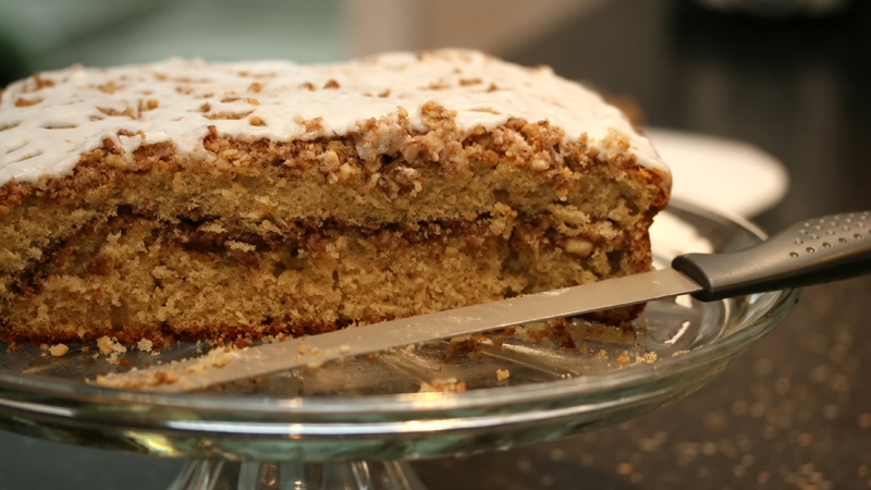Neven's Coffee and Cardamom Cake