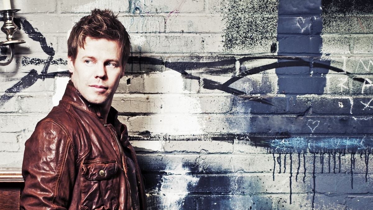 Corstens Countdown with Ferry Corsten
