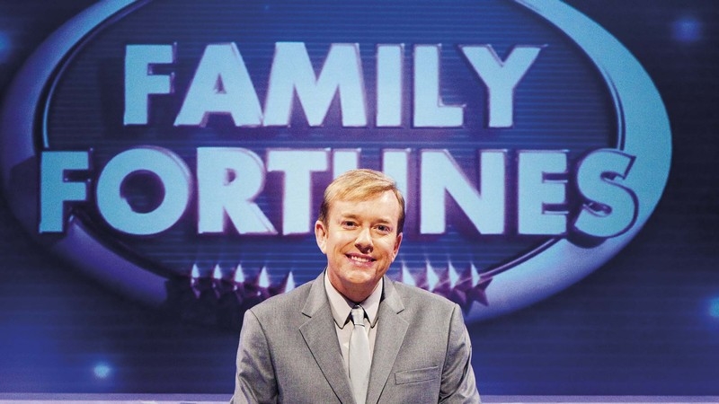 Watch it! Alan Hughes' Family Fortunes, Saturday, TV3