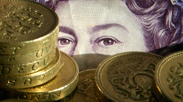 UK's annual inflation rate fell to -0.1% in April