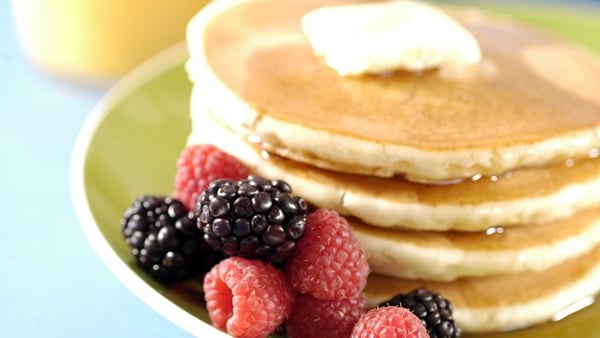 Fat fruity pancakes