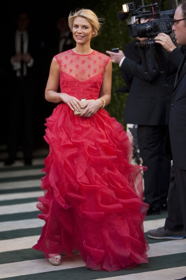 Claire Danes: Light years better than her monochrome Golden Globes dress, this is so youthful and whimsical, the skirt is possibly over-worked but the top half really suits Claire