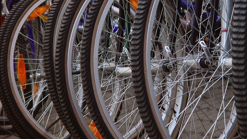 The man, who was riding alongside his 29-year-old son, collapsed while taking part in the Tour of Flanders Cyclo event