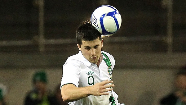 Rep Ireland 1-1 Czech Rep: Shane Long