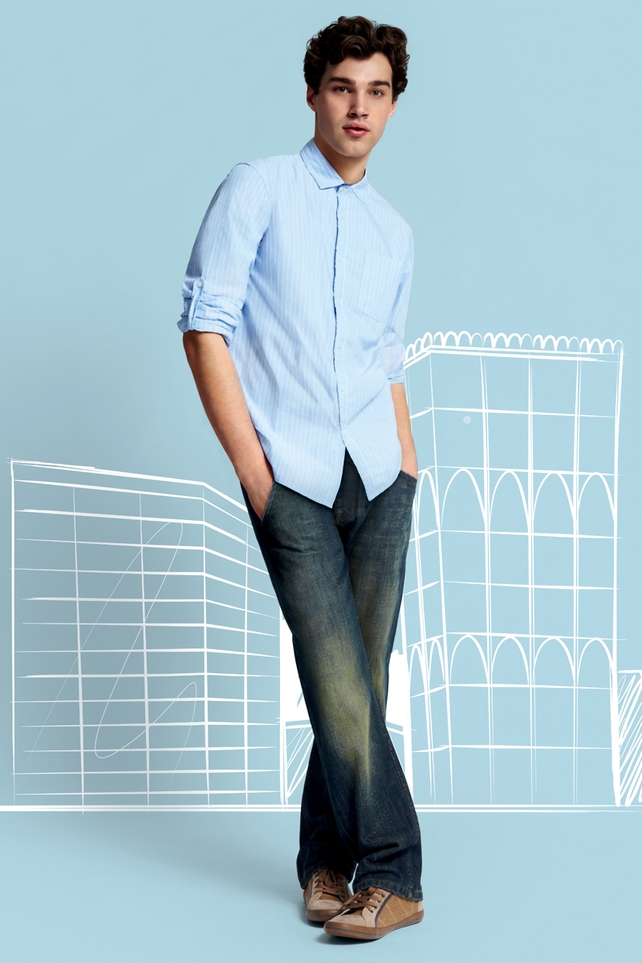 Shirt €11 Jeans €19 Trainers €9