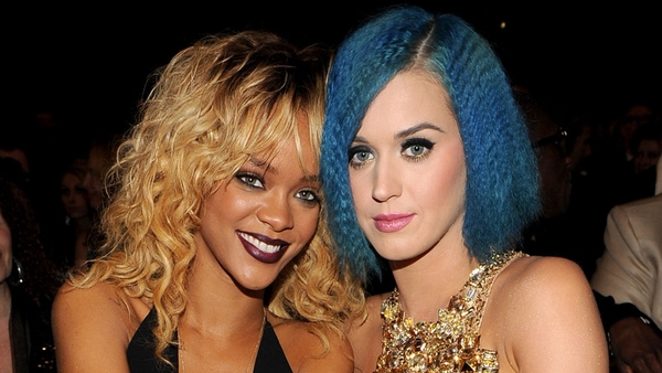 Awwww besties!