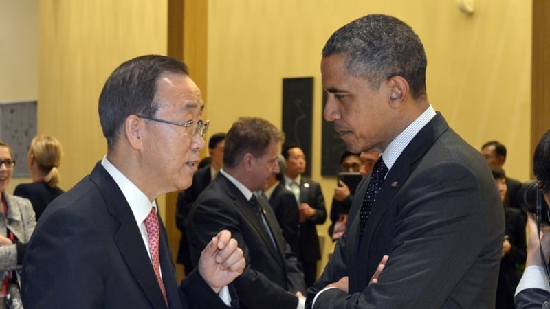 Barack Obama chats to UN Secretary General Ban Ki-moon at the summit in Seoul
