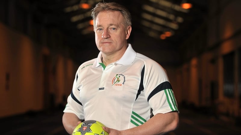 Eddie O’Sullivan will advise Ireland's handball team