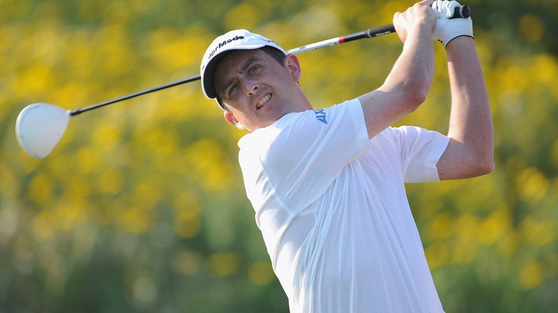 Peter Lawrie's course record 64 gave him the lead after the opening round at the Sicilian Open