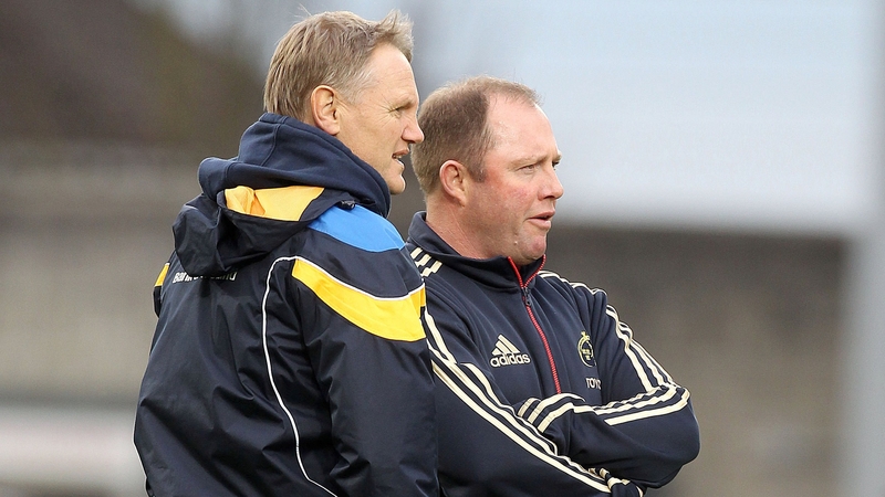 Joe Schmidt and Tony McGahan have chat before the game