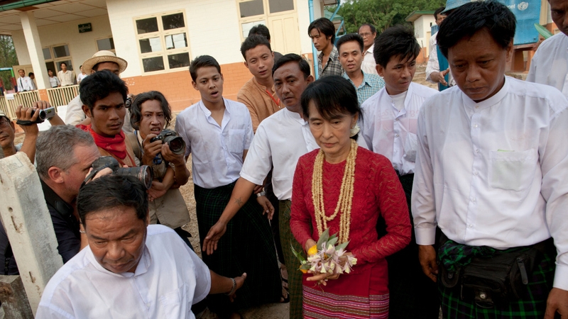 Aung San Suu Kyi visits polling stations in her constituency