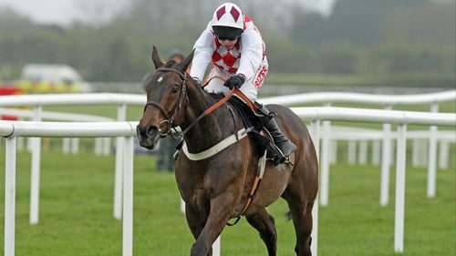 Flemenstar's stamina petered out in the closing stages of the Lexus Chase over course and distance at Christmas
