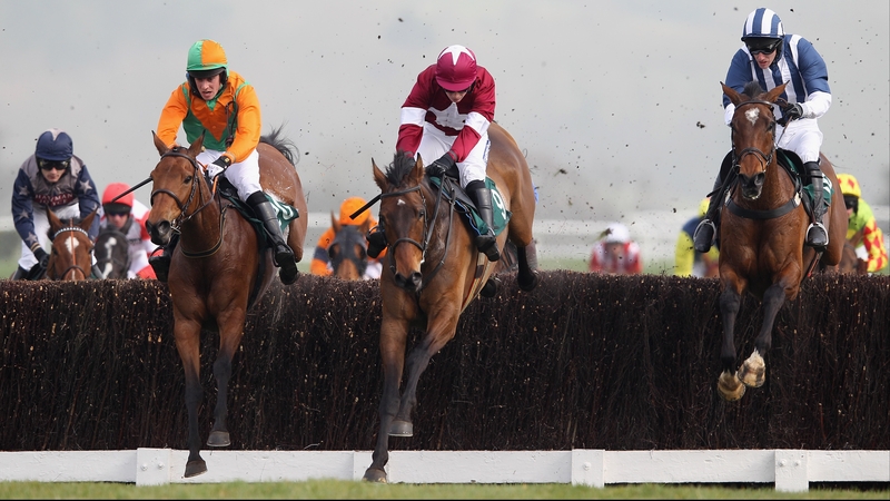 Four Commanders (c), the choice of Davy Russell in today's Irish Grand National at Fairyhouse
