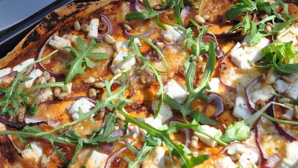 Easy Home-made Pizza