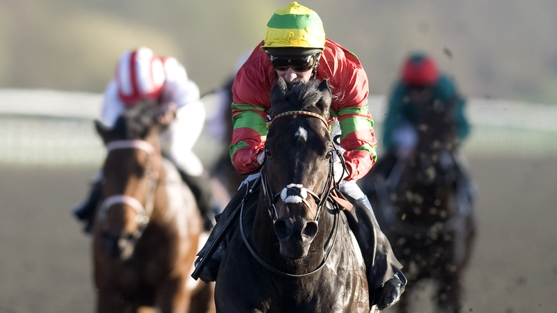 Forgotten Hero run out a facile winner of a Lingfield maiden last time out