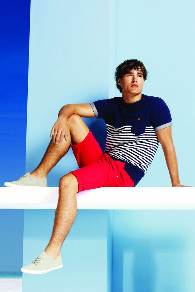 Stripe tee €8, dyed shorts €12 and trainers €6