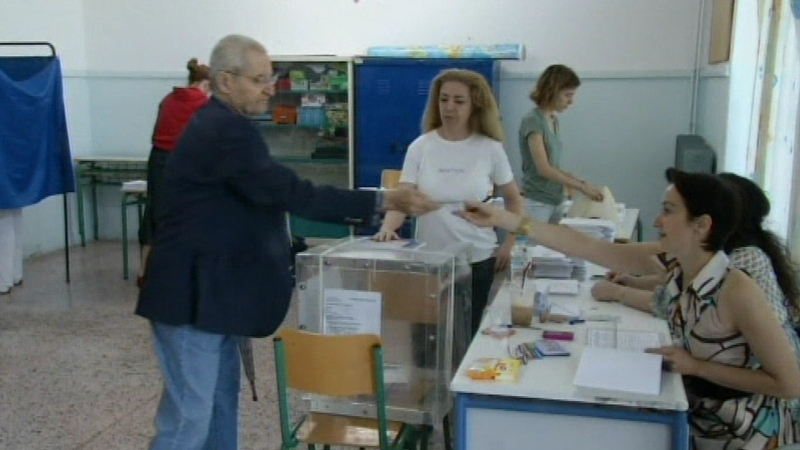 Greeks cast their votes