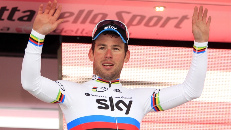 Mark Cavendish claimed his second stage win on the Giro d'Italia